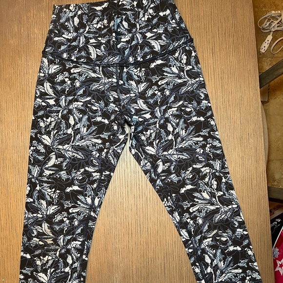 lululemon athletica Pants - Lululemon Wunder Pants